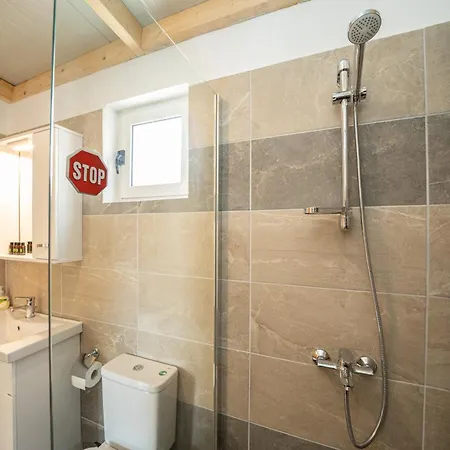 Fotini & Ira's House Dom wakacyjny *