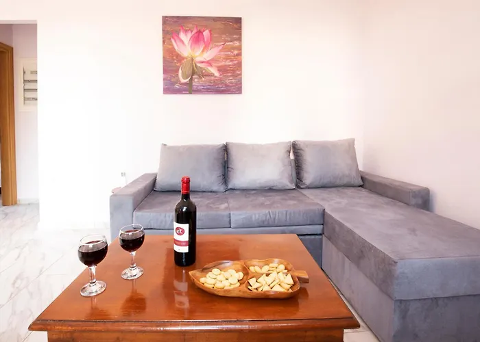 Fotini & Ira's House Sami (Kefalonia)