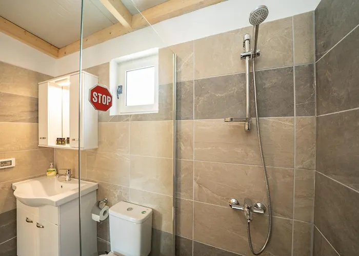 Fotini & Ira's House Dom wakacyjny *