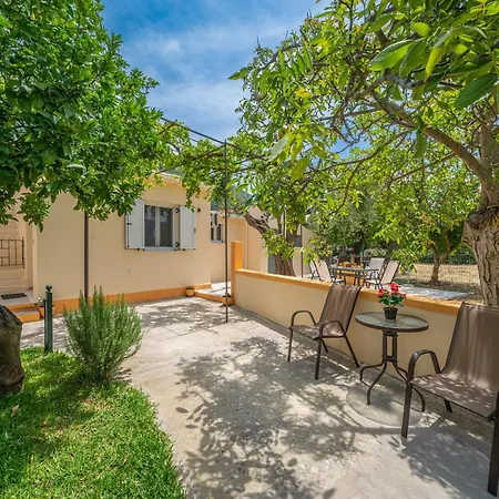 Fotini & Ira's House Holiday home Sami (Kefalonia)